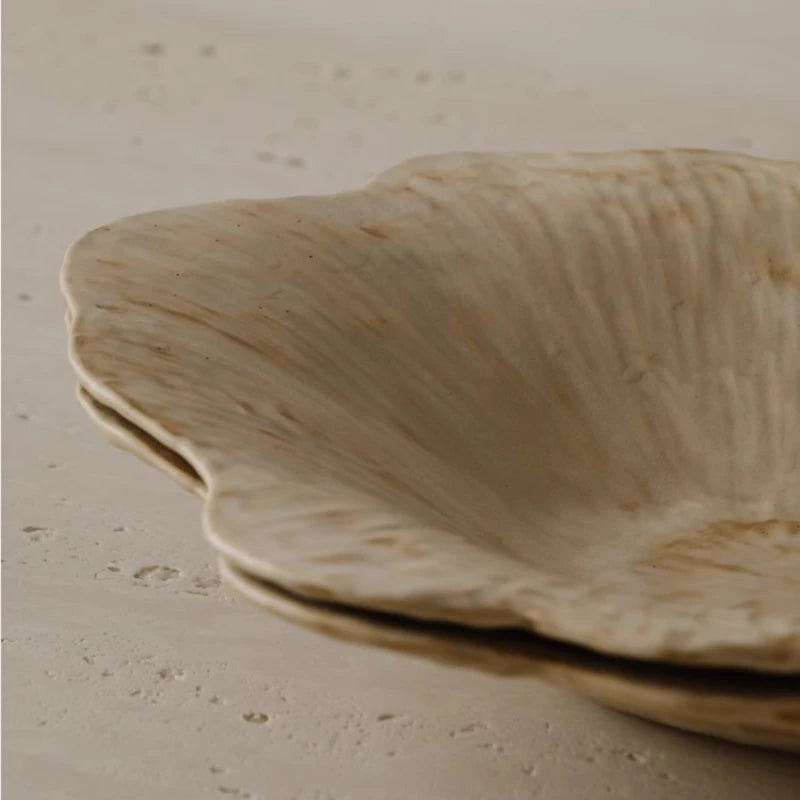 Rustic Ceramic Petal Plate Deep Salad Bowl for Home Use Versatile Pasta And Fruit Dish Creative Western Dining Plate