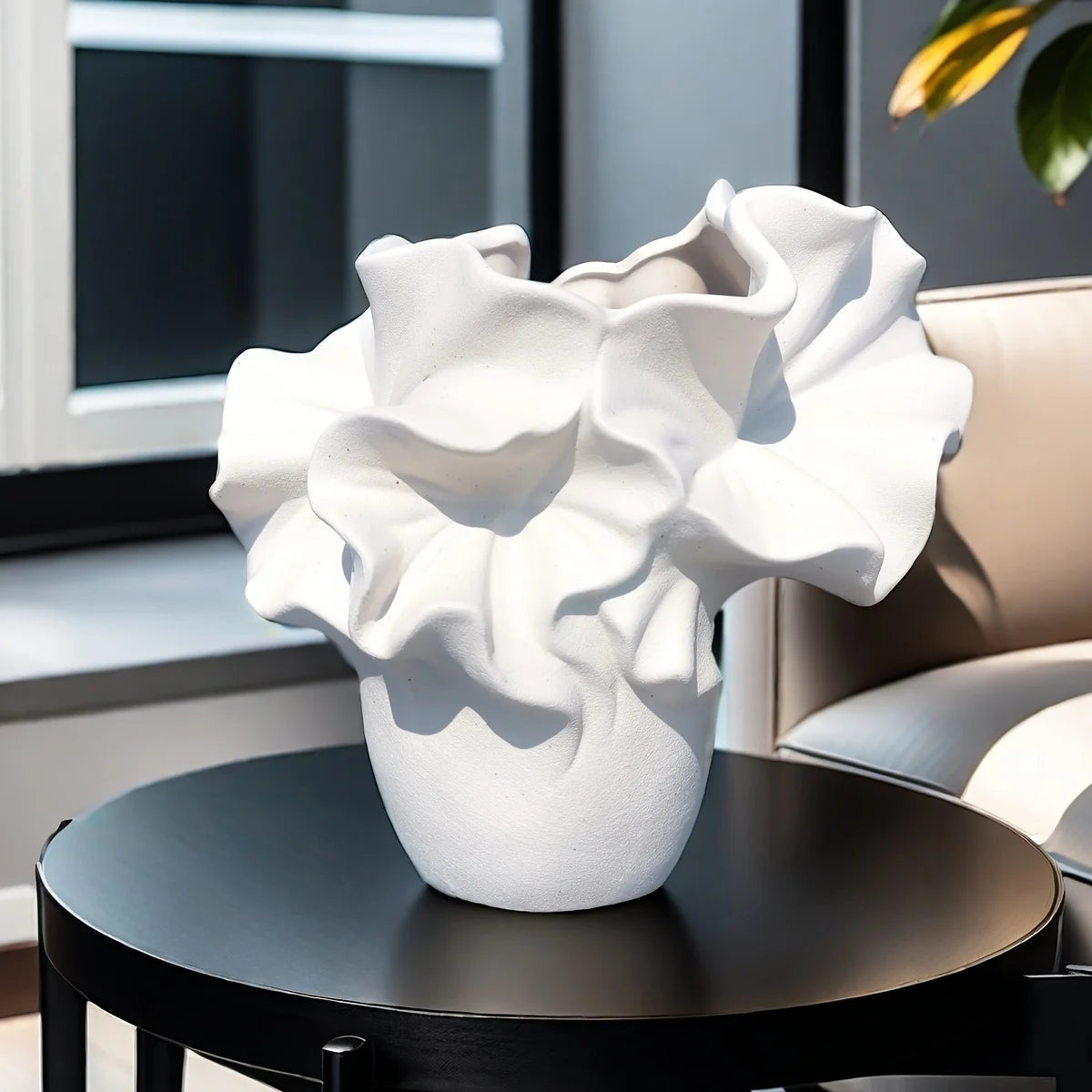 Nordic Style Ceramic - Garden Inspired Patterns, Artistic Shell Shaped Design, Handmade, Themed, Corner Vase Suitable For