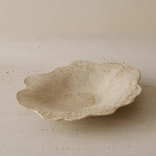 Rustic Ceramic Petal Plate Deep Salad Bowl for Home Use Versatile Pasta And Fruit Dish Creative Western Dining Plate